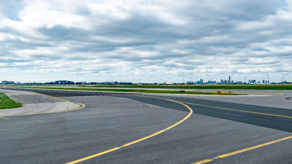 long-haul flights from canada toronto vancouver montreal