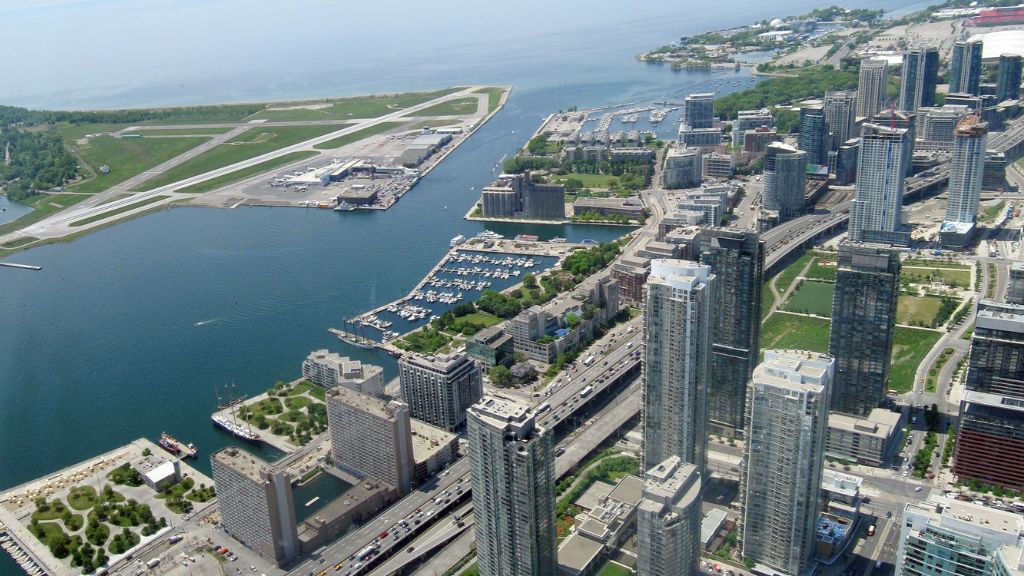 airports canada